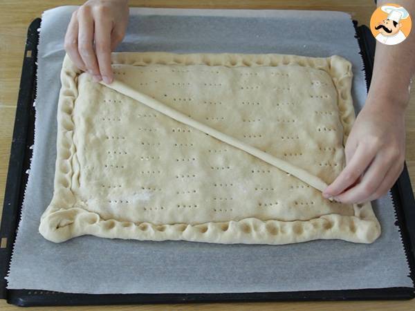 Empanada de atún con masa casera - Preparación paso 12
