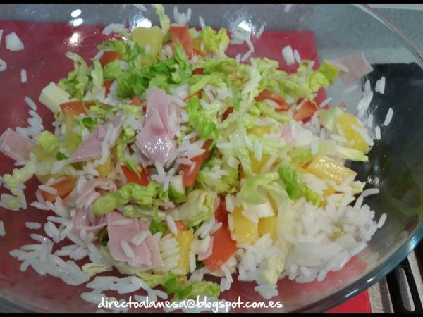 Ensalada de arroz, piña y salsa rosa - Preparación paso 4
