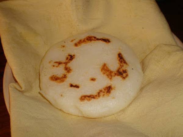 Arepas reina pepiada - Preparación paso 1