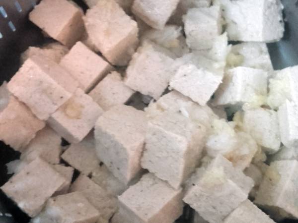 Tofu marinado con verduras a la plancha - Preparación paso 1