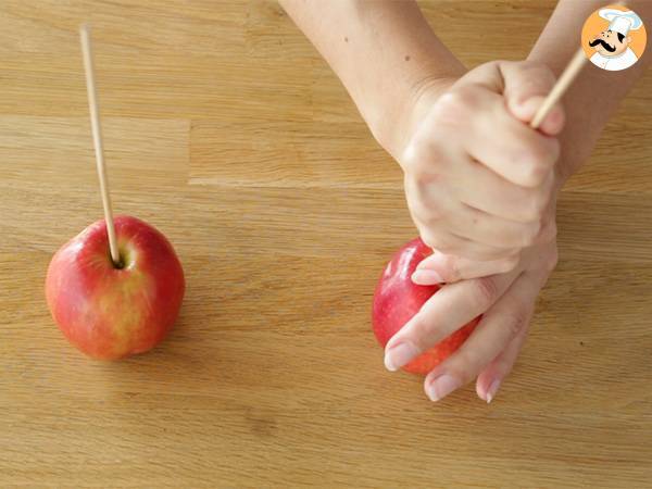 Manzanas de amor al caramelo - Preparación paso 1