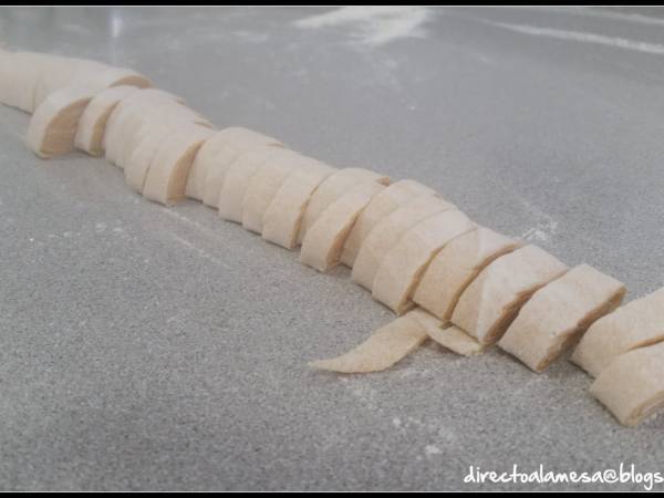 Pasta fresca: Fettuccine (sin máquina) - Preparación paso 4