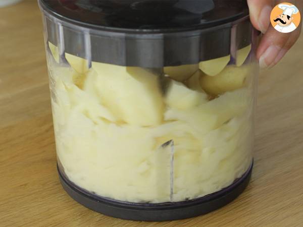 Gofres de patata, bacon y queso - Preparación paso 2