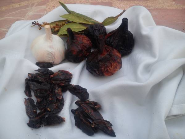 ¿Sabes como hacer tu propio ajo negro? - Preparación paso 2