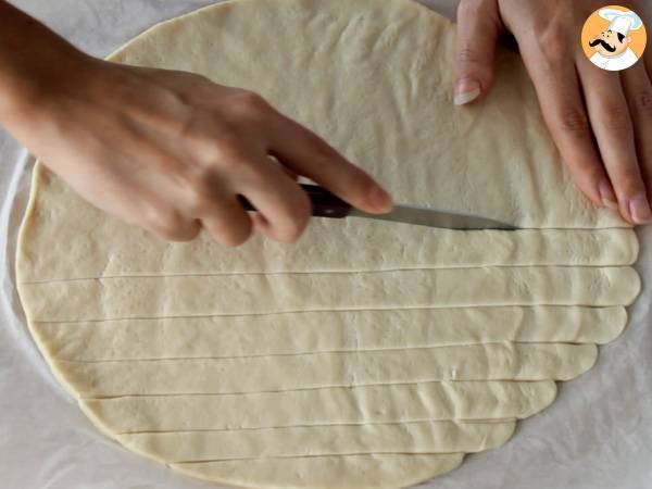 Rosas aperitivo mortadela y pizza - Preparación paso 1
