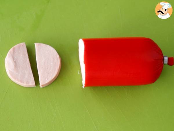 Rosas aperitivo mortadela y pizza - Preparación paso 2