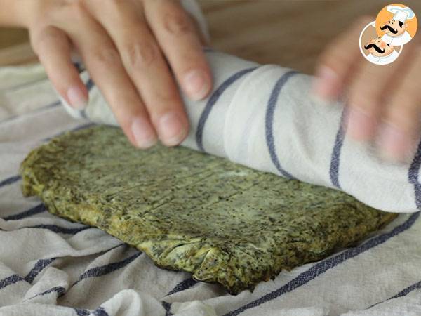 Rulo de espinacas, jamón y queso - Preparación paso 4