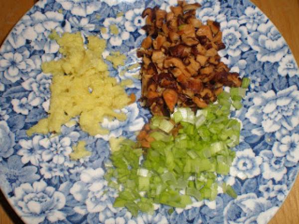 Shumai, o dim sum. Empanadillas chinas - Preparación paso 3