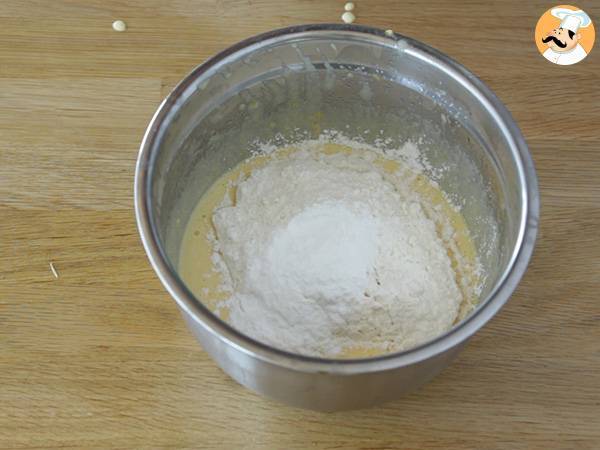 Bizcocho esponjoso de limón sencillo - Preparación paso 3