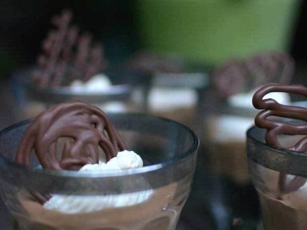 Mousse de chocolate, moca y galletas oreo - Preparación paso 3