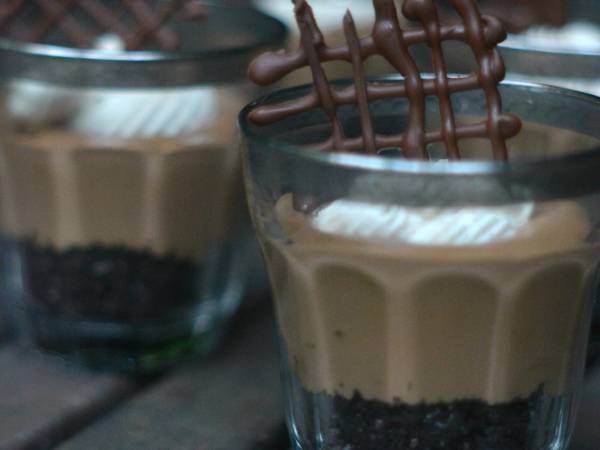 Mousse de chocolate, moca y galletas oreo - Preparación paso 4