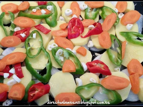 Muslos y contramuslos asados con guarnición - Preparación paso 1