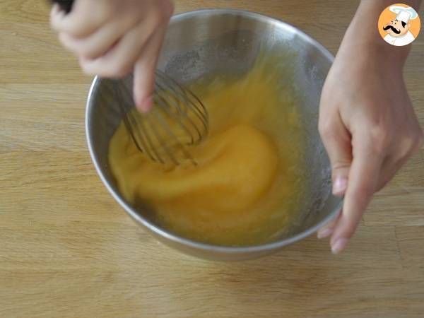 Megaflan de huevo y vainilla - Preparación paso 2
