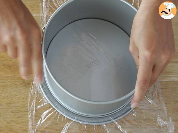 Charlota de chocolate fácil - Preparación paso 5