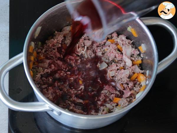 Salsa boloñesa, receta italiana - Preparación paso 5
