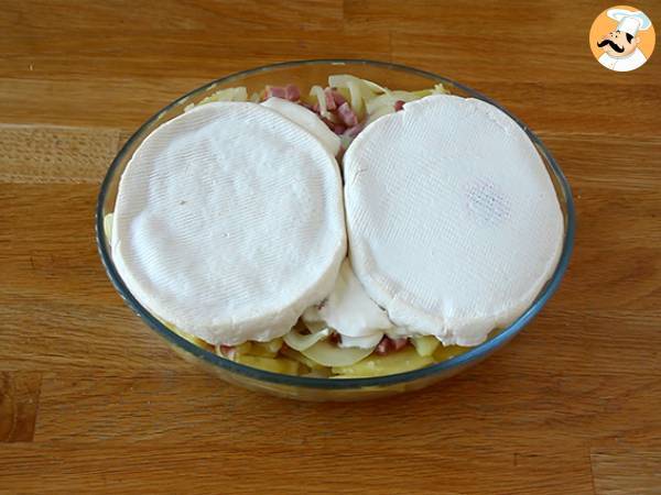 Tartiflette francesa, tradicional de Saboya - Preparación paso 5