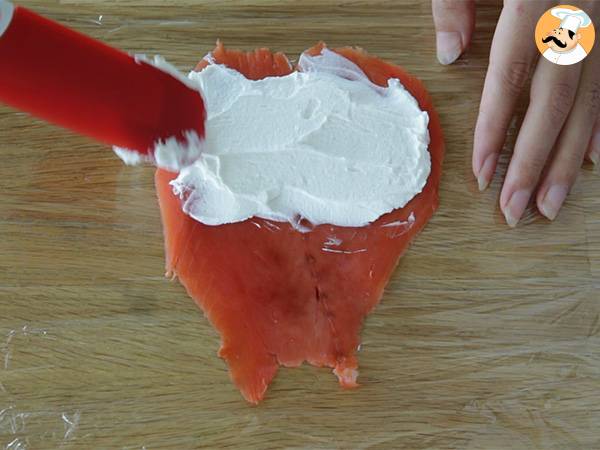 Rollitos de salmón, queso y espárragos - Preparación paso 1