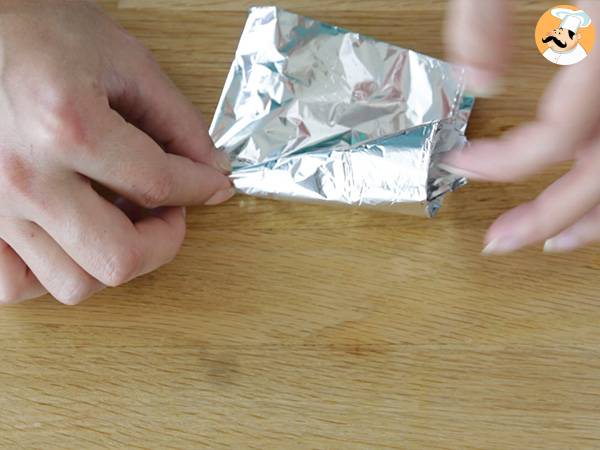 Conos de hojaldre con salmón y cebollino - Preparación paso 2