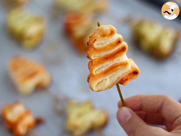 Arboles de Navidad de hojaldre con pesto - Preparación paso 6