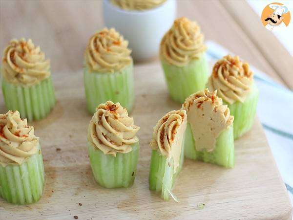 Cupcakes de pepino y hummus - Preparación paso 6