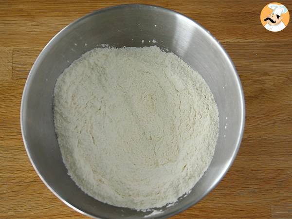 Far bretón, flan con ciruelas pasas - Preparación paso 1