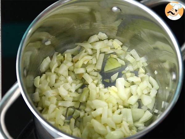 Sopa de col básica y suave - Preparación paso 1