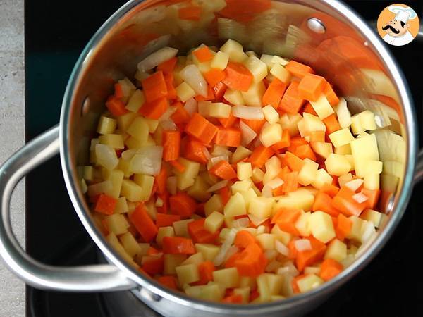 Sopa de col básica y suave - Preparación paso 2