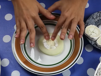 Aros de cebolla con queso | Aperitivos de navidad fáciles y rápidos - Preparación paso 1