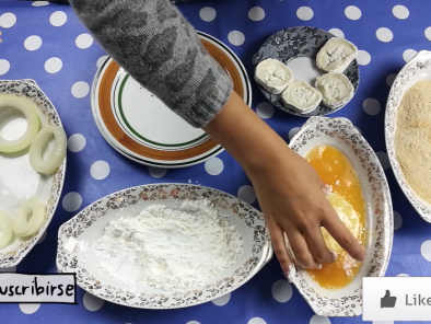 Aros de cebolla con queso | Aperitivos de navidad fáciles y rápidos - Preparación paso 3