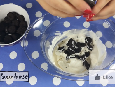 Tarta de Oreo | Sin Horno y sin gelatina o grenetina | Fácil y Deliciosa - Preparación paso 9