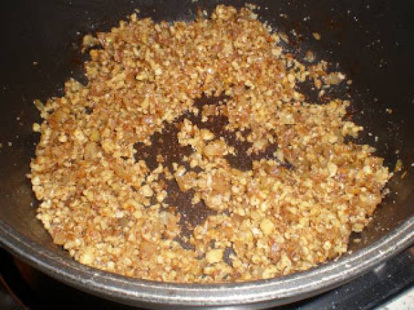 Fesejan, , plato persa de pollo - Preparación paso 3