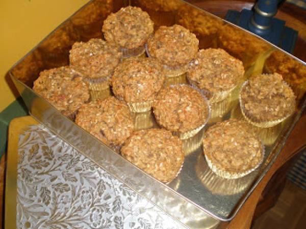 Muffins veganos de mantequilla de cacahuete y plátano - Preparación paso 7