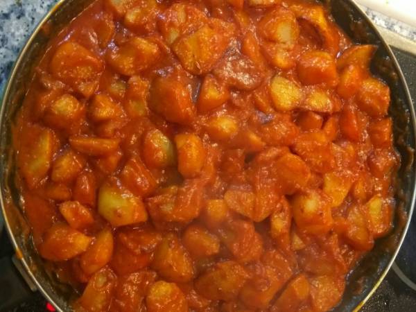 Patatas Bravas Estilo Chicote - Preparación paso 3