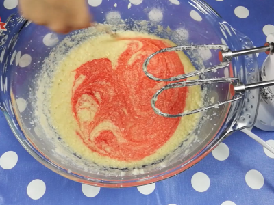 Receta de Cupcakes red velvet | especial san valentín - Preparación paso 4