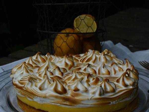 Pastel de limón con masa sablé y merengue suizo - Preparación paso 3