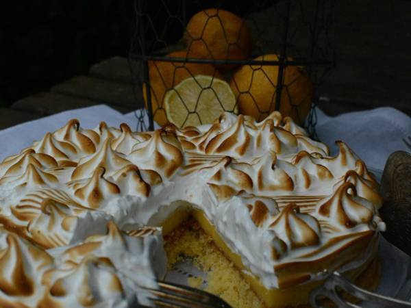 Pastel de limón con masa sablé y merengue suizo - Preparación paso 4