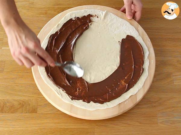 Pizza dulce de plátano y nutella - Preparación paso 1