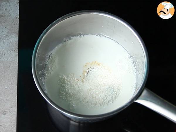 Panna Cotta vegana y sin lactosa de coco y mango - Preparación paso 1