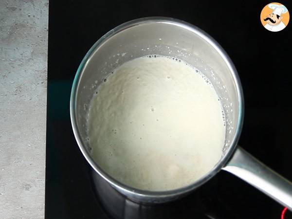 Panna Cotta vegana y sin lactosa de coco y mango - Preparación paso 2