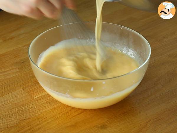 Flan de leche condensada con caramelo - Preparación paso 3