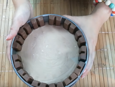 Tarta de KitKat sin horno y grenetina - Preparación paso 3