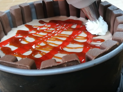 Tarta de KitKat sin horno y grenetina - Preparación paso 4