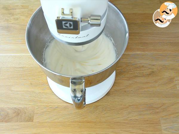 Fraisier, tarta de fresas perfecta para la primavera - Preparación paso 4