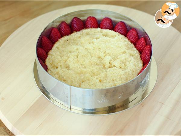 Fraisier, tarta de fresas perfecta para la primavera - Preparación paso 9