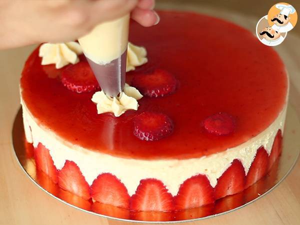 Fraisier, tarta de fresas perfecta para la primavera - Preparación paso 14