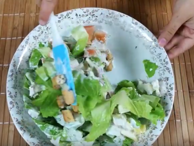 Ensalada césar fácil - Preparación paso 2