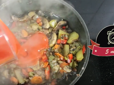 Pisto de berenjena y champiñones - Preparación paso 3