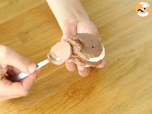 Pastelitos de chocolate y merengue - Preparación paso 4