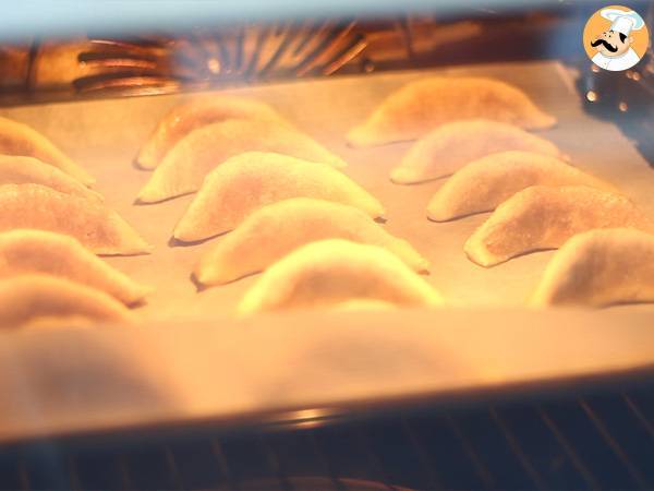 Cuernos de gacela, pastelería oriental - Preparación paso 7