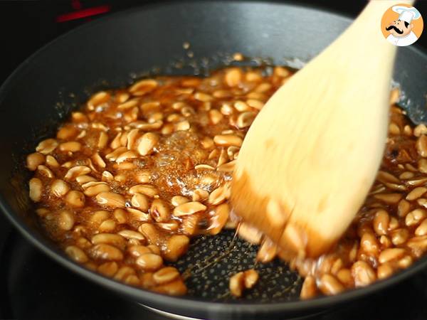 Cacahuetes garrapiñados - Preparación paso 2